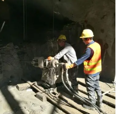 綦江水下抗分散灌浆料特点 水下不分散注浆料介绍